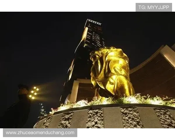 澳门美高梅的雕像收藏欣赏，带你一睹国际艺术家作品在赌场中的精彩呈现与文化传播